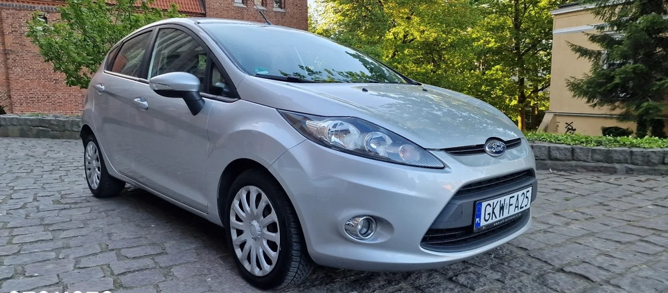 Ford Fiesta cena 19900 przebieg: 145000, rok produkcji 2012 z Wieliczka małe 466